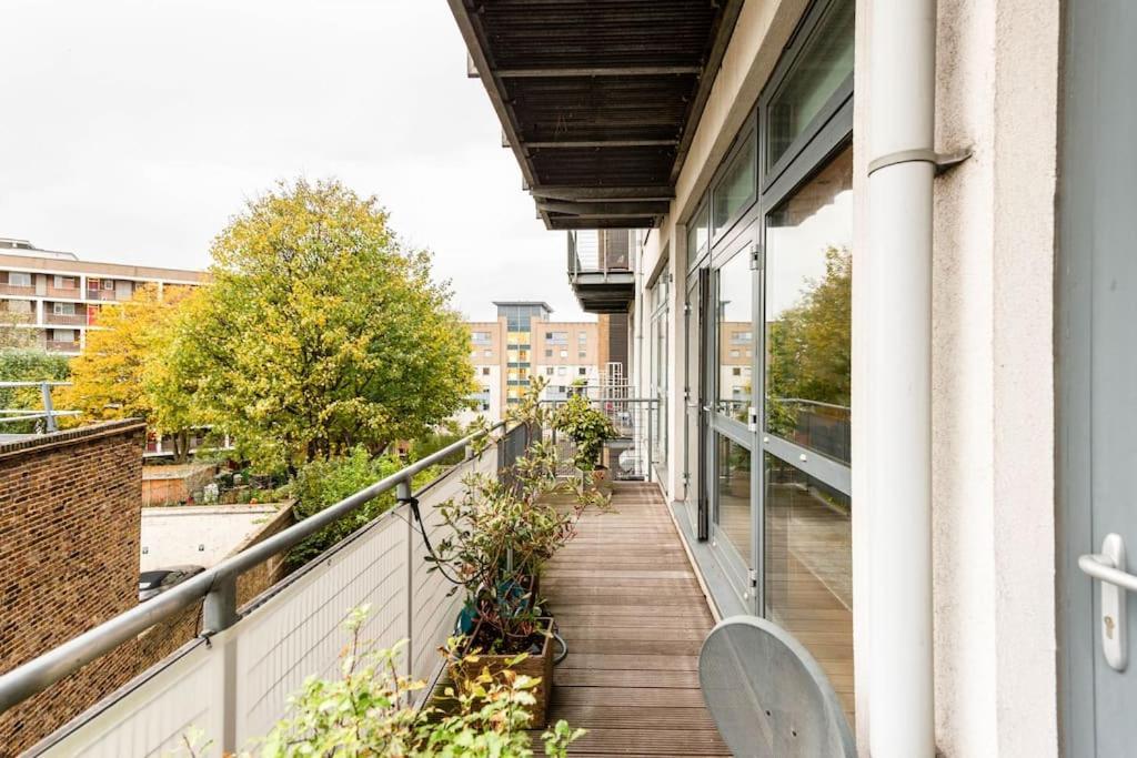 Apartamento Luxurious Flat Sunny, Quiet, Design, Lift, Balcony Londres Exterior foto